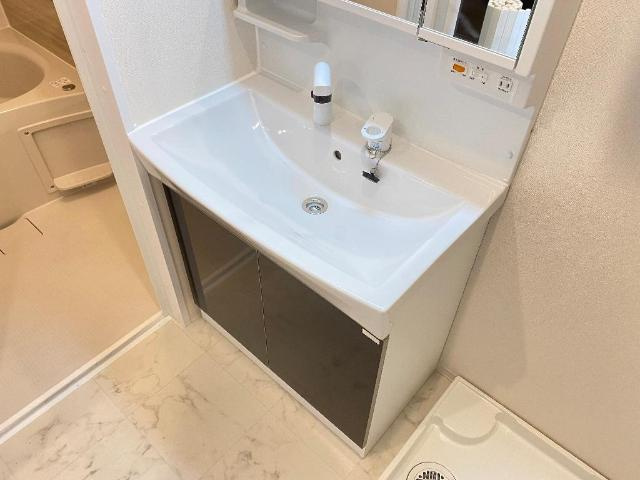 アロースの洗面所|洗面