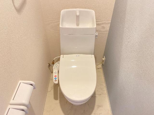 アロースのトイレ|トイレ