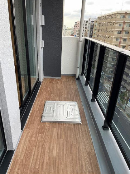 THE　PLACE　KOMAGOME　ザ　プレイス　コマゴメのバルコニー