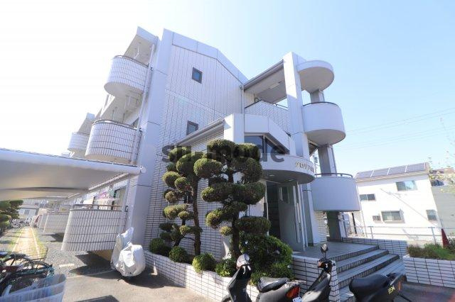 グロリア白川の外観