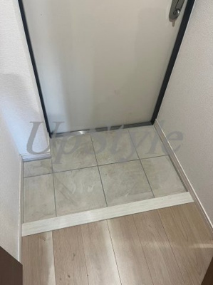 【玄関】 | ラドゥセール新小岩