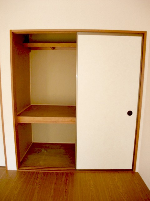 フラット・サンフラワーの収納