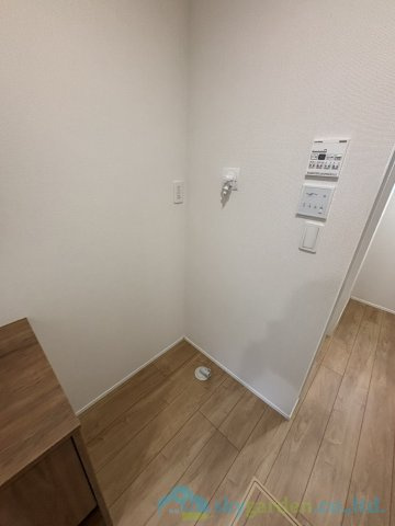 平塚市夕陽ケ丘第2期　新築戸建　全2棟1号棟のランドリースペース