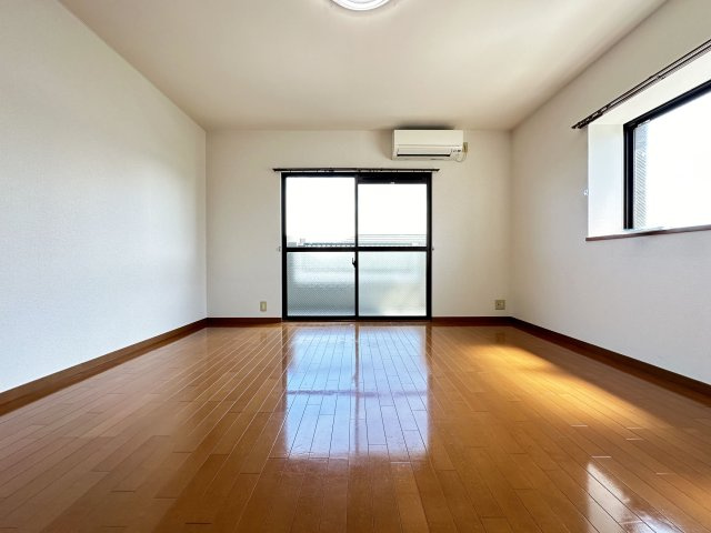 グランツⅠの洋室