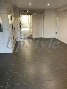 【エントランス】 | アーバハイツ六町２号館