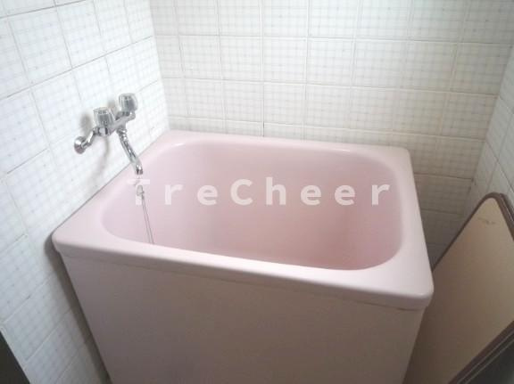 泉ハイツの浴室