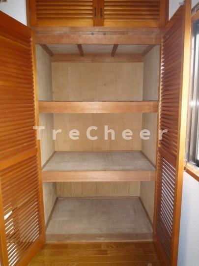 泉ハイツの収納