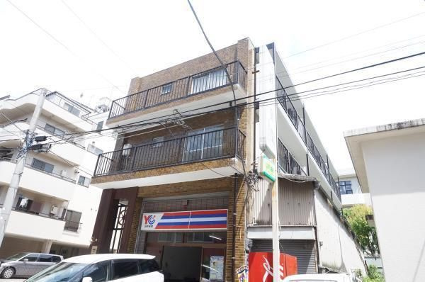 太平ビルの外観