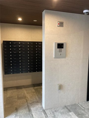 【エントランス】 | RESIDENCE花畑