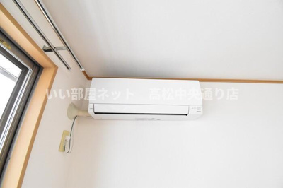 【設備】 | ユニフレックス西宝町 | エアコン（南東洋室）