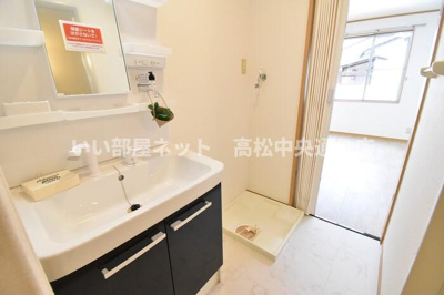 【洗面所】 | ユニフレックス西宝町 | 洗髪洗面化粧台＋洗濯パン