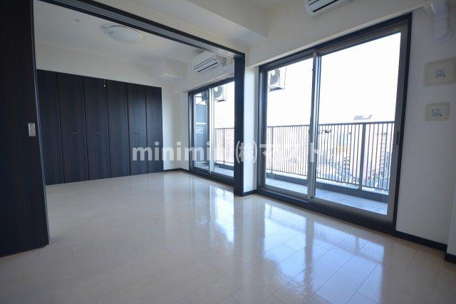 エステムコート難波サウスプレイスⅣパークグレイスの居間・リビング