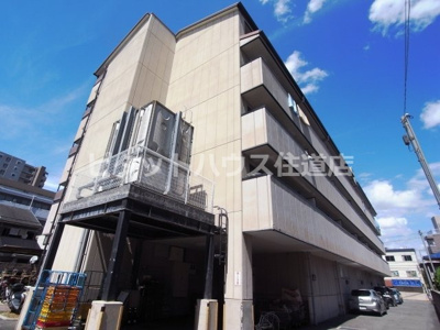 【外観】 | 吉鴻ハイネスⅢ