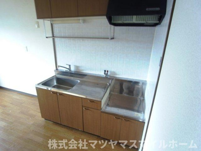 【キッチン】 | 吉鴻ハイネスⅢ