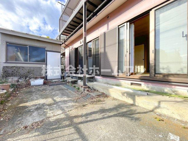 立川市西砂町　中古戸建の駐車場