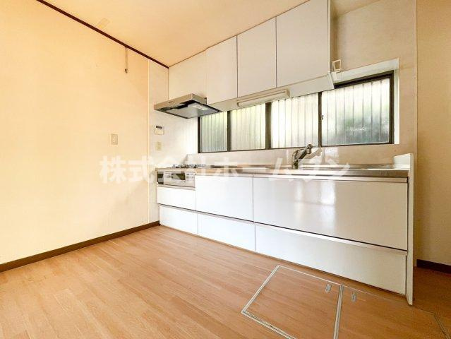立川市西砂町　中古戸建のキッチン