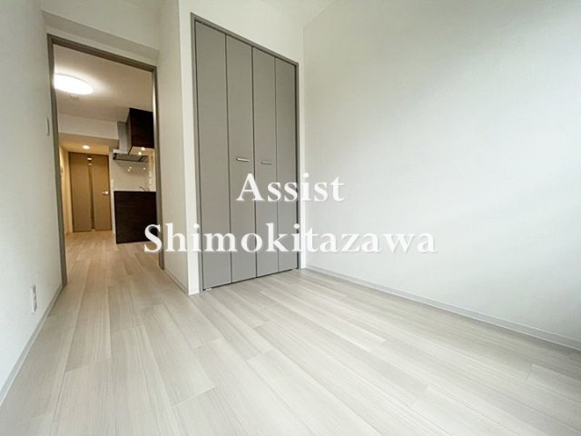 ウェルスクエア高井戸東の洋室