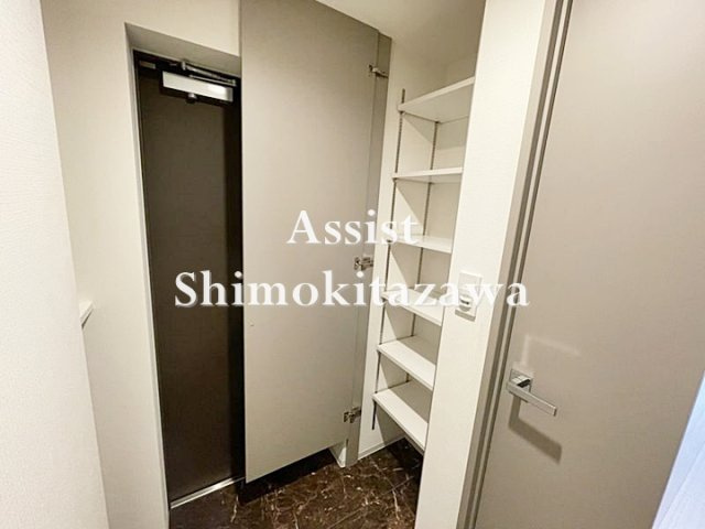 ウェルスクエア高井戸東の収納