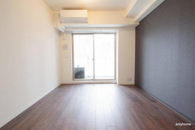 BPRレジデンス新梅田　仲介手数料無料の居間・リビング