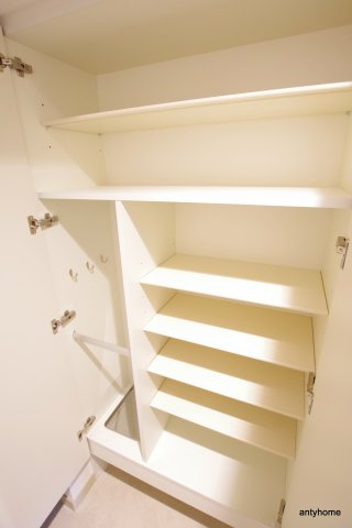 BPRレジデンス新梅田　仲介手数料無料の収納