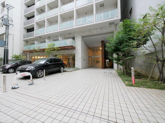 アーバネックス北浜のエントランス