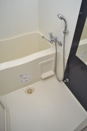 アーバネックス北浜の浴室