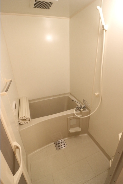 フレシール　Bの浴室