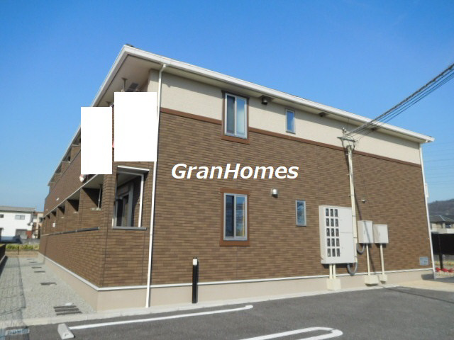 姫路市辻井２丁目のハイツの外観