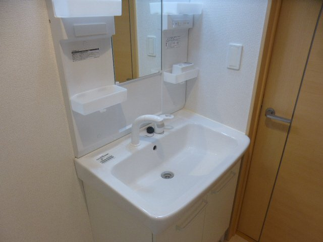 姫路市辻井２丁目のハイツの洗面所