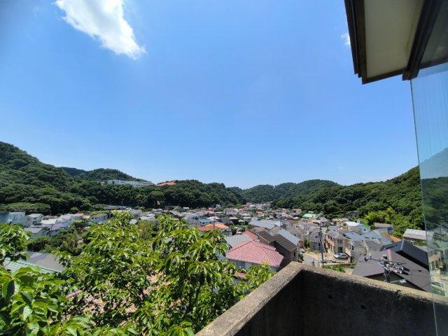 多目的土地　葉山の丘の上