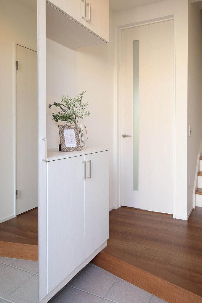 廿日市市宮内　新築一戸建ての玄関