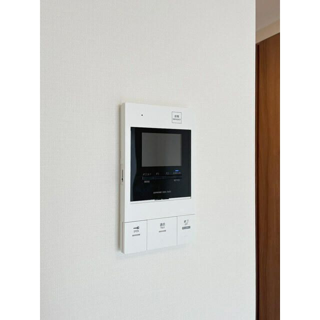 ラティエラ両国のセキュリティ