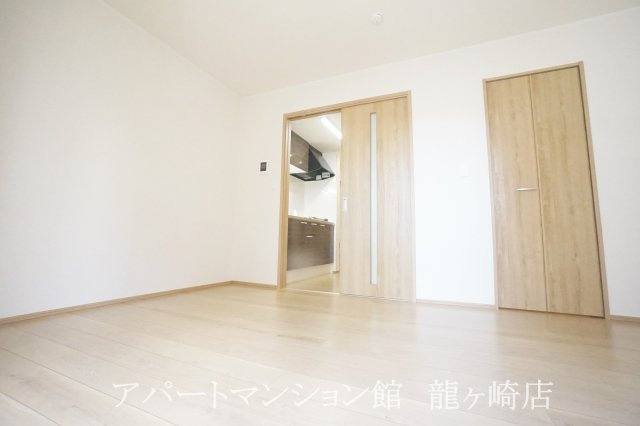 grand-jete(グランジュテ）の内装