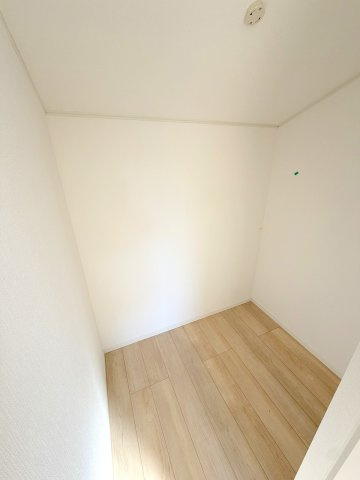 昭島市拝島町3丁目全３棟　新築分譲の収納