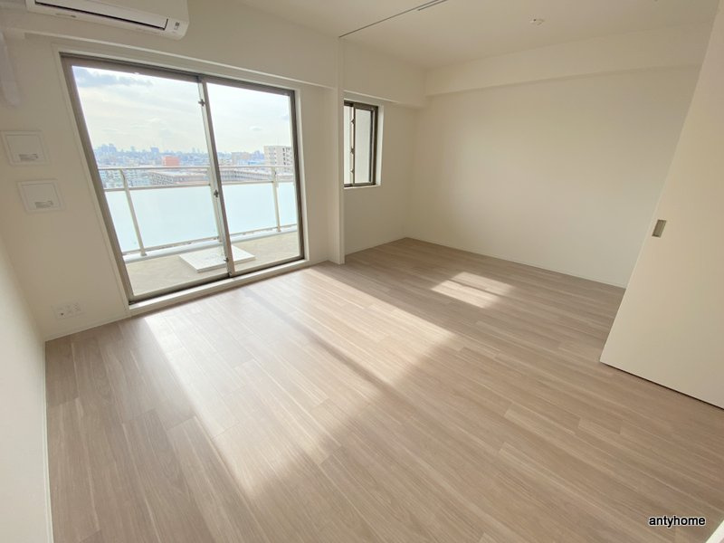 リヴィエール江坂江の木公園　の居間・リビング