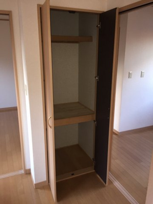 【収納】 | メゾンドフルールⅡ | ※同タイプの別の部屋の写真です。