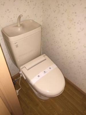 【トイレ】 | メゾンドフルールⅡ | ※同タイプの別の部屋の写真です。