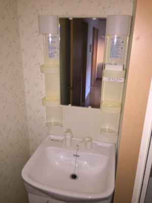 【独立洗面台】 | メゾンドフルールⅡ | ※同タイプの別の部屋の写真です。