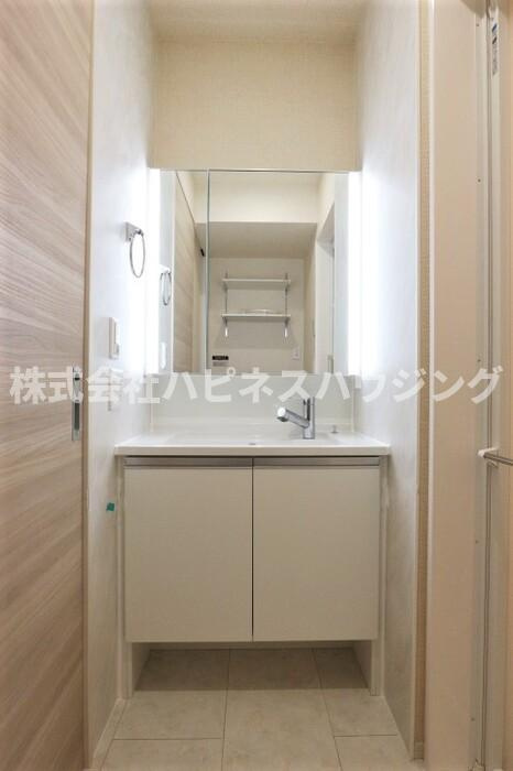 トランキーノパルクの独立洗面台