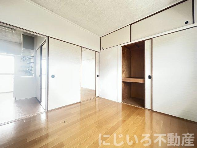 ヴィラナリー横見Ⅱの寝室