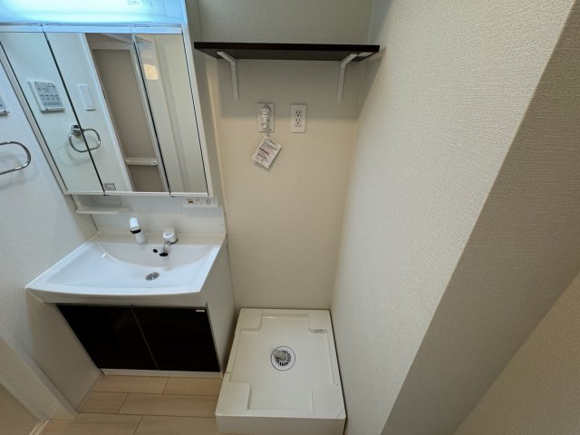 ソレイユ メイの内装|室内洗濯機置場