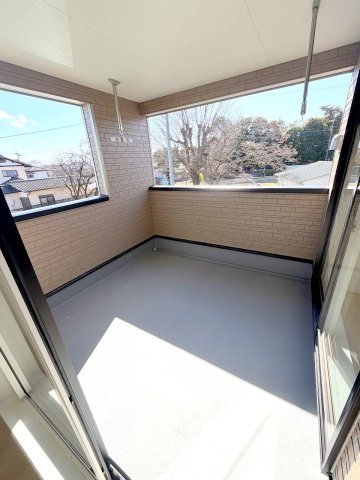 昭島市拝島町3丁目全３棟　新築分譲のバルコニー