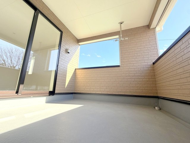 昭島市拝島町3丁目全３棟　新築分譲のバルコニー