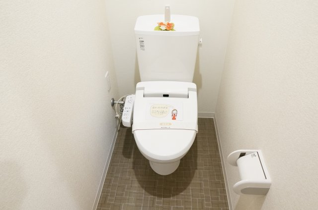 フロンティア・コンフォート研究学園のトイレ|類似です