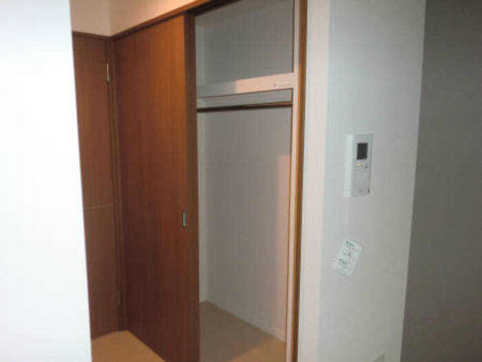 フロンティア・コンフォート研究学園の収納|クローゼット