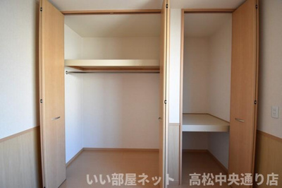 【収納】 | ロイヤルパークス林町 D棟 | クローゼット・物入