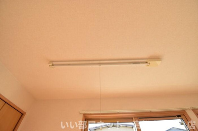  | ロイヤルパークス林町 D棟 | 室内物干し