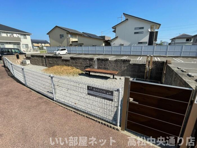  | ロイヤルパークス林町 D棟 | ドッグラン