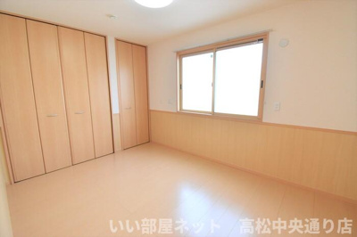 【内装】 | ロイヤルパークス林町 D棟 | 洋室６．５帖