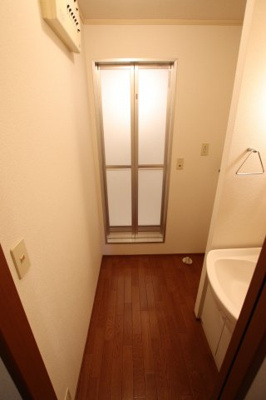 【洗面所】 | ソレイユA